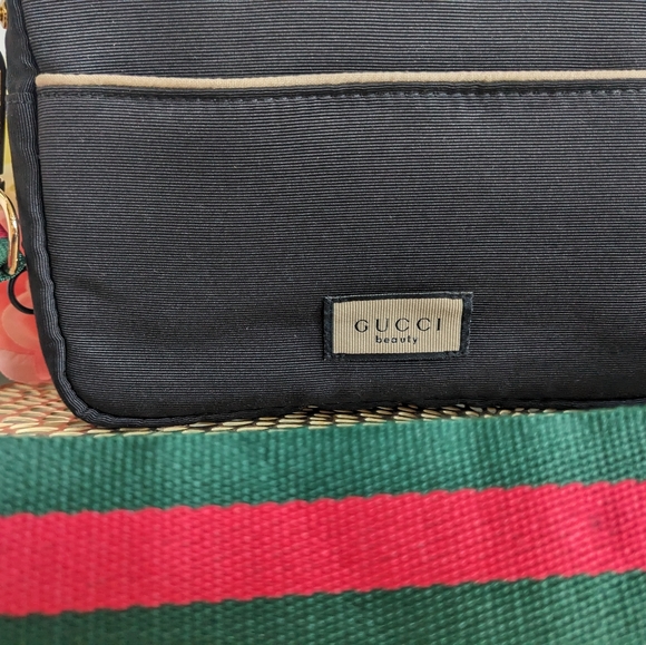 Gucci - Picture 5 of 12